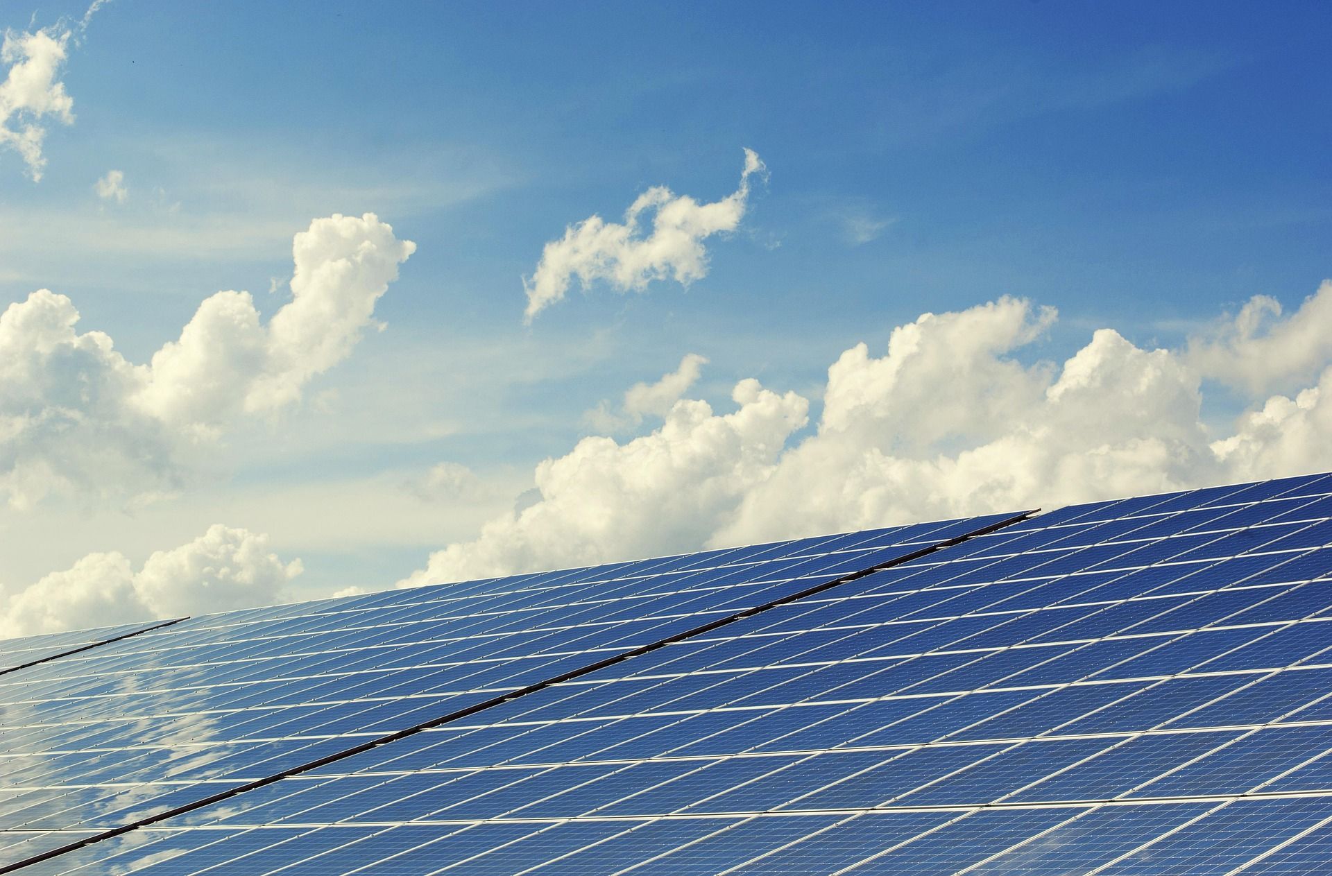 Solar Battery and Inverter Solutions in Pakistan
