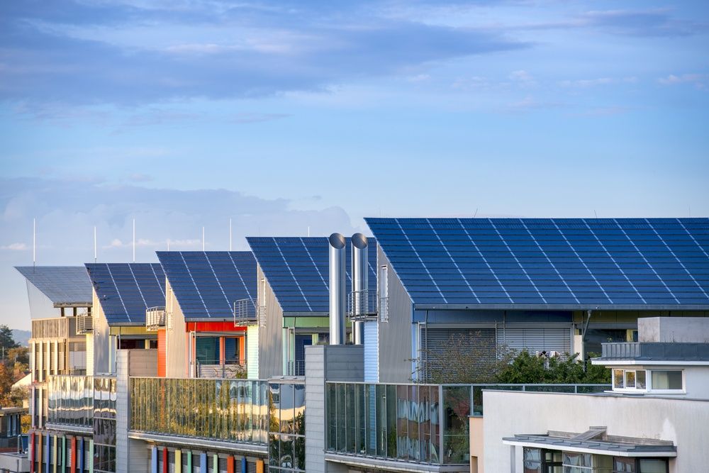 Commercial Solar Solutions in Pakistan: Factory & Business Case Studies 2025